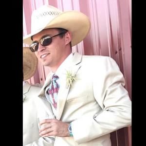 Meet your Posher, Clint